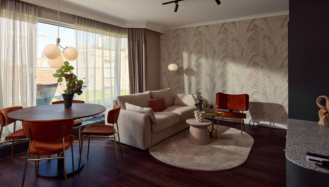 Longstay Suite